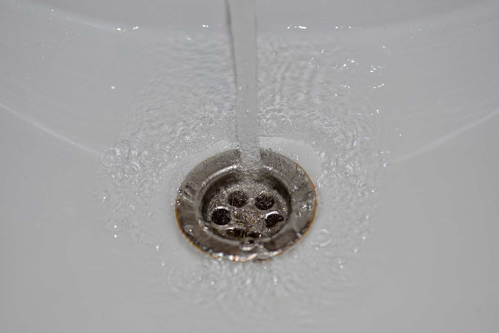 A2B Drains provides services to unblock blocked sinks and drains for properties in Oxted.